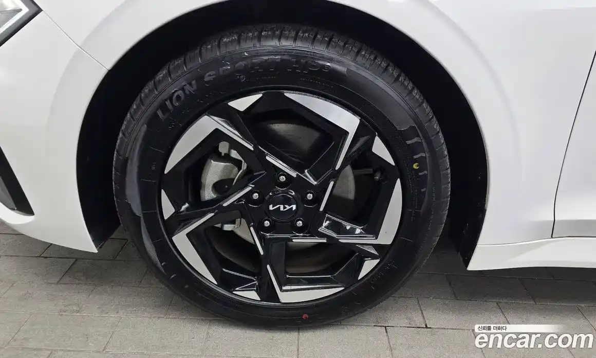 Kia K5 2024 2.0 Автомат в Москве № 55647, фото 5