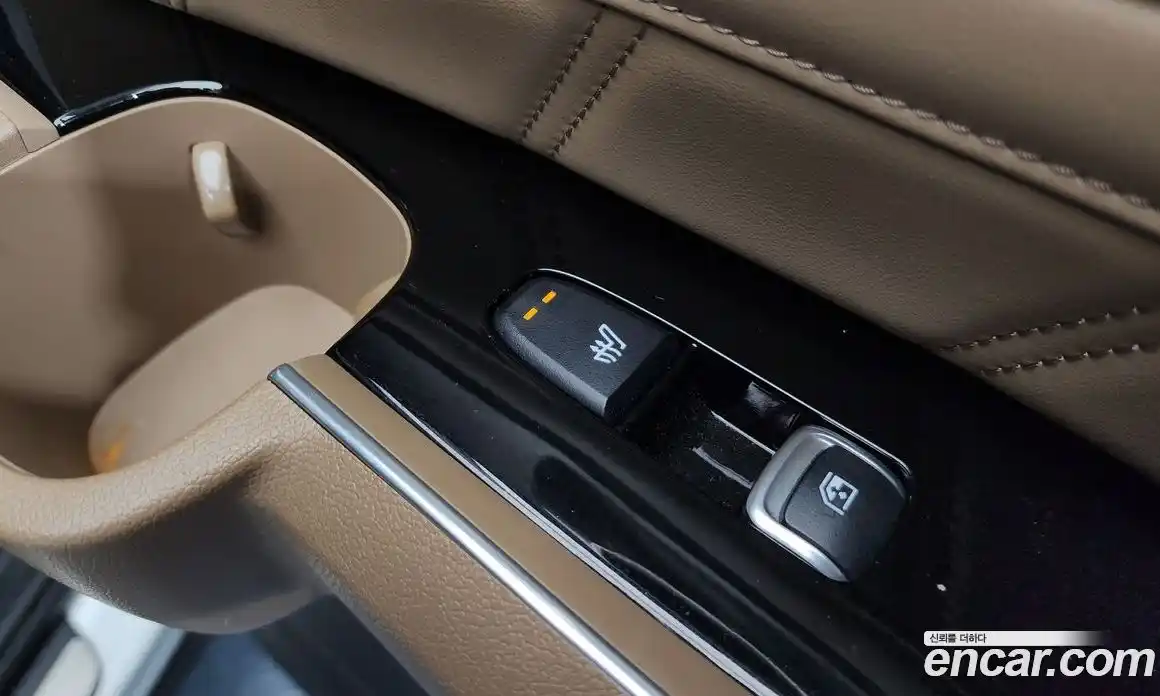 Kia Sorento 2024 1.6 Автомат в Москве № 56032, фото 19