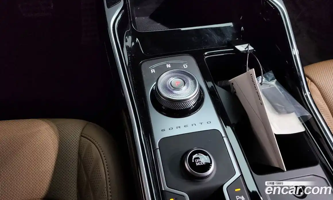 Kia Sorento 2024 1.6 Автомат в Москве № 56032, фото 9