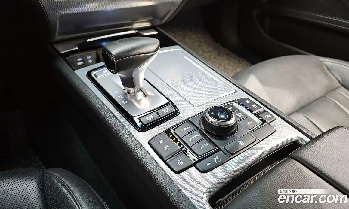 Genesis G80 2018 3.3 Автомат в Москве № 56377, фото 9