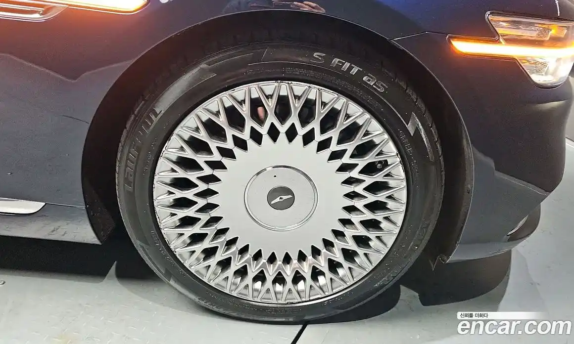 Genesis G90 2019 3.3 Автомат в Москве № 58245, фото 5