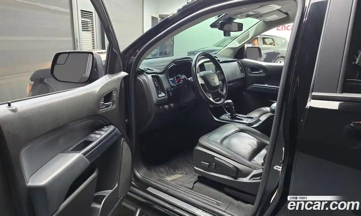 Chevrolet Colorado 2021 3.6 Автомат в Москве № 104654, фото 13