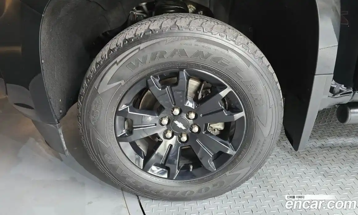 Chevrolet Colorado 2021 3.6 Автомат в Москве № 104654, фото 10