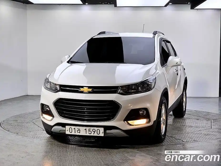 Chevrolet Trax 2017 1.6 Автомат в Москве № 105961, фото 2