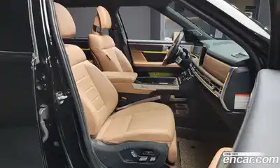 Hyundai Santa Fe 2024 1.6 Автомат в Москве № 107663, миниатюра 10