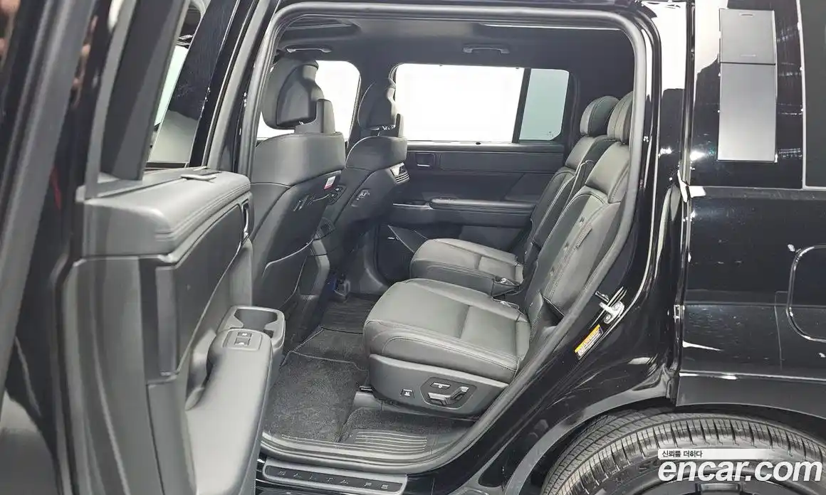 Hyundai Santa Fe 2024 2.5 Автомат в Москве № 108881, фото 11