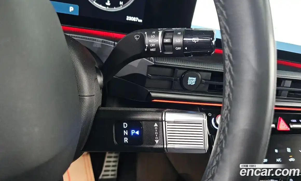 Hyundai Santa Fe 2024 2.5 Автомат в Москве № 108881, фото 9