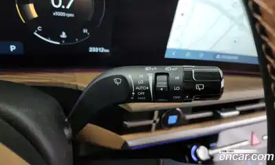 Hyundai Santa Fe 2024 2.5 Автомат в Москве № 108936, миниатюра 9