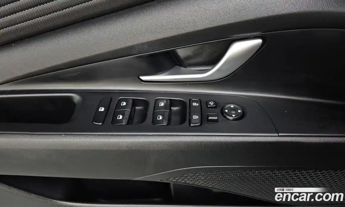 Hyundai Avante 2023 1.6 Автомат в Москве № 111713, фото 16