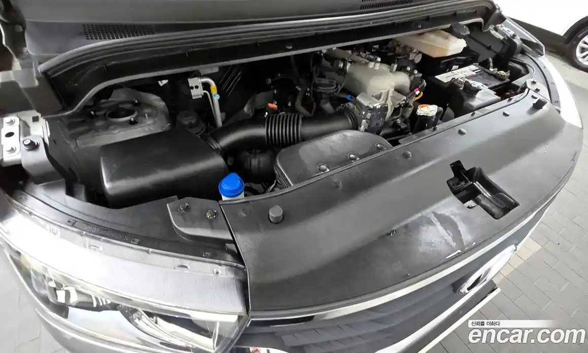 Hyundai Starex 2019 2.4 Автомат в Москве № 112537, фото 11