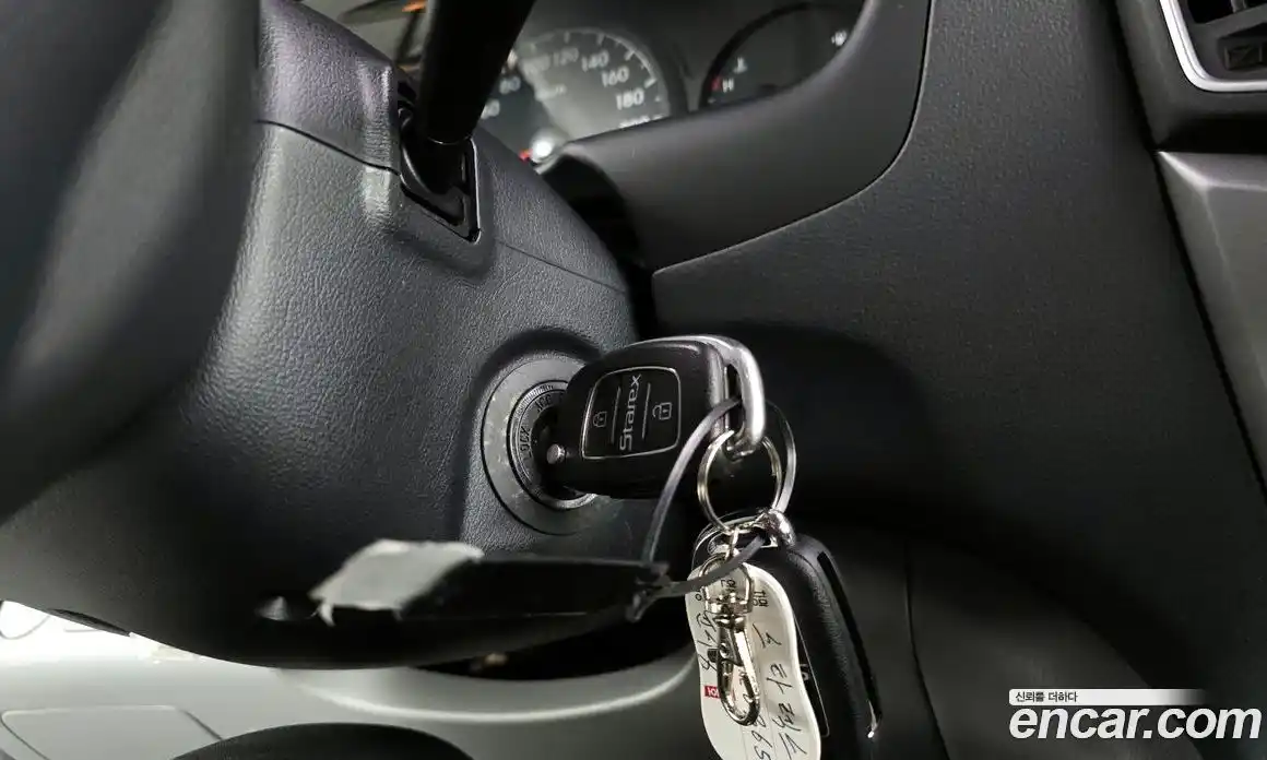 Hyundai Starex 2019 2.4 Автомат в Москве № 112537, фото 7