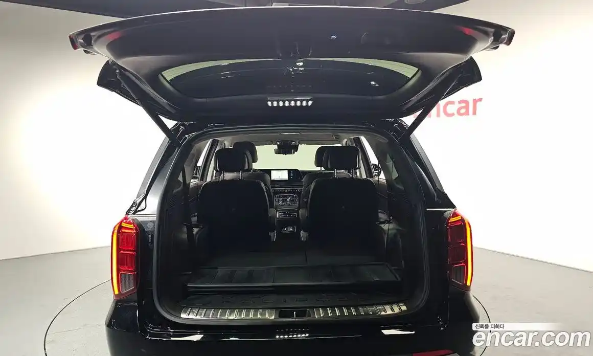 Hyundai Palisade 2023 2.2 Автомат в Москве № 11588, фото 13