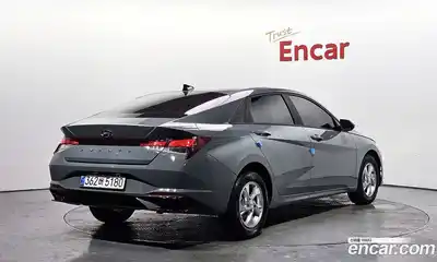 Hyundai Avante 2023 1.6 Автомат в Москве № 115979, миниатюра 4