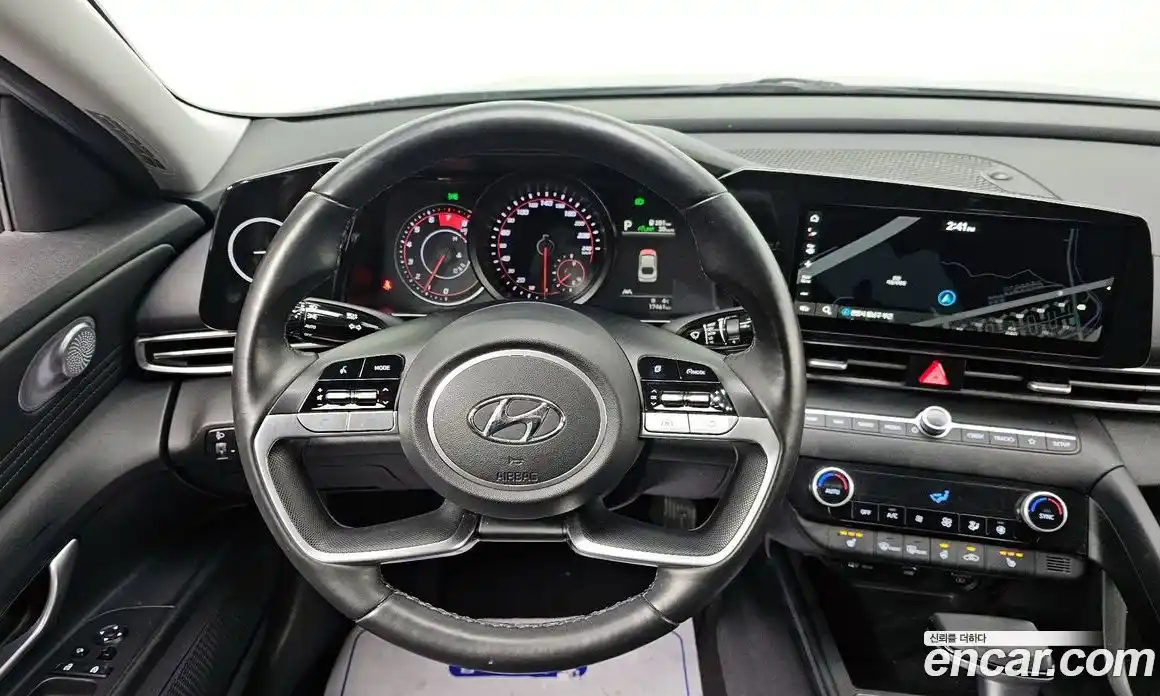 Hyundai Avante 2023 1.6 Автомат в Москве № 115979, фото 8