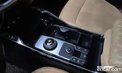 Kia Sorento 2022 1.6 Автомат в Москве № 120066, миниатюра 9