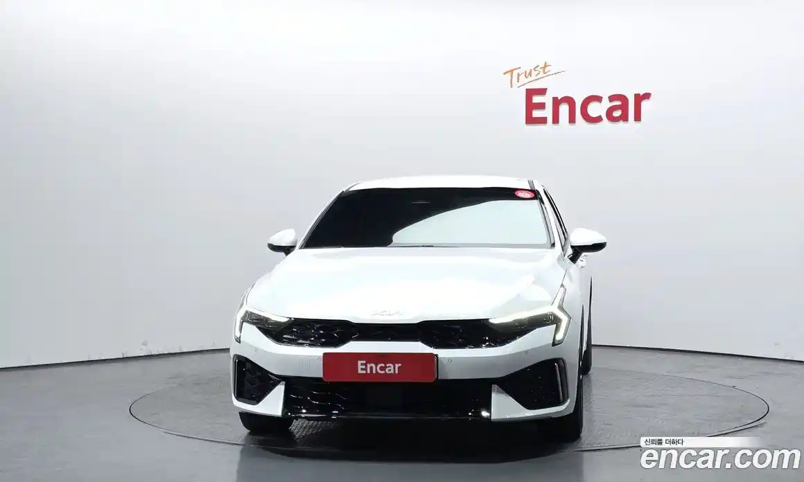 Kia K5 2025 1.6 Автомат в Москве № 120120, фото 3