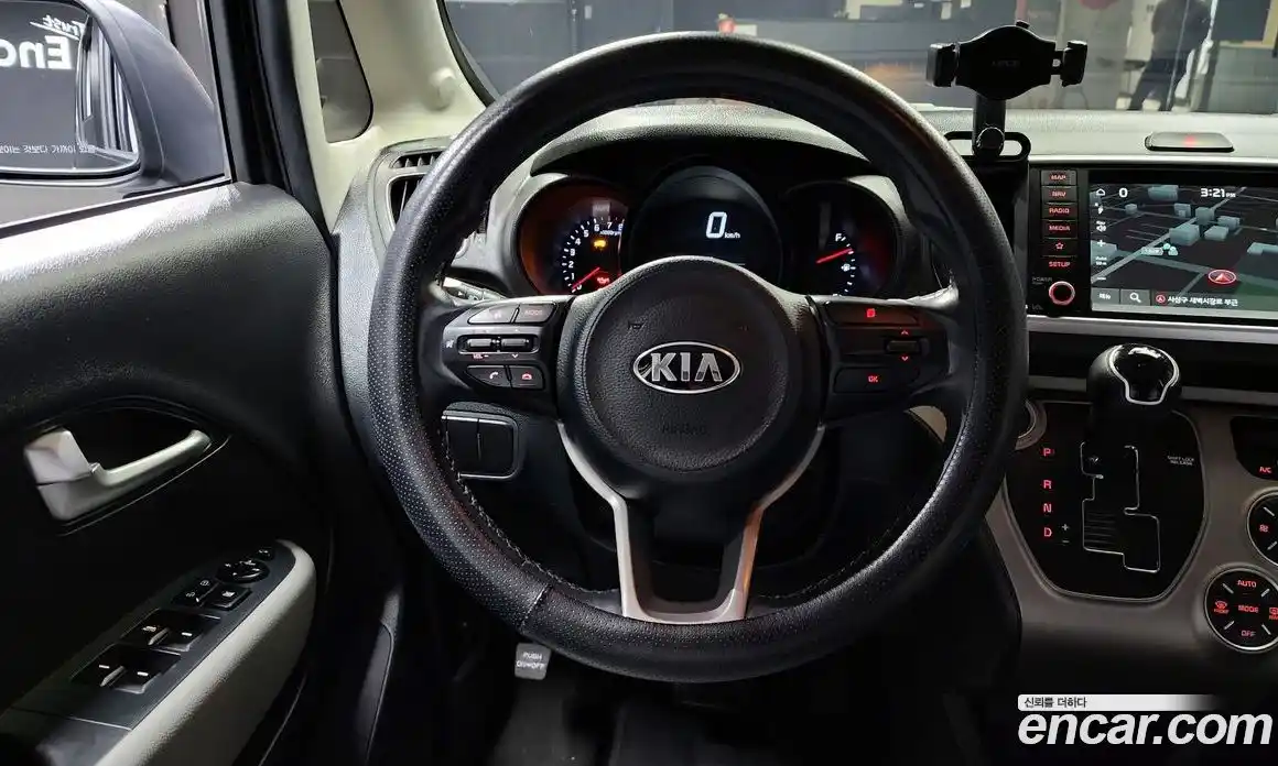 Kia Ray 2021 1.0 Автомат в Москве № 122101, фото 12