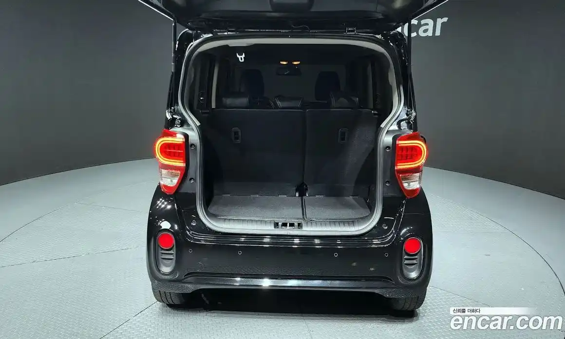 Kia Ray 2021 1.0 Автомат в Москве № 122101, фото 13