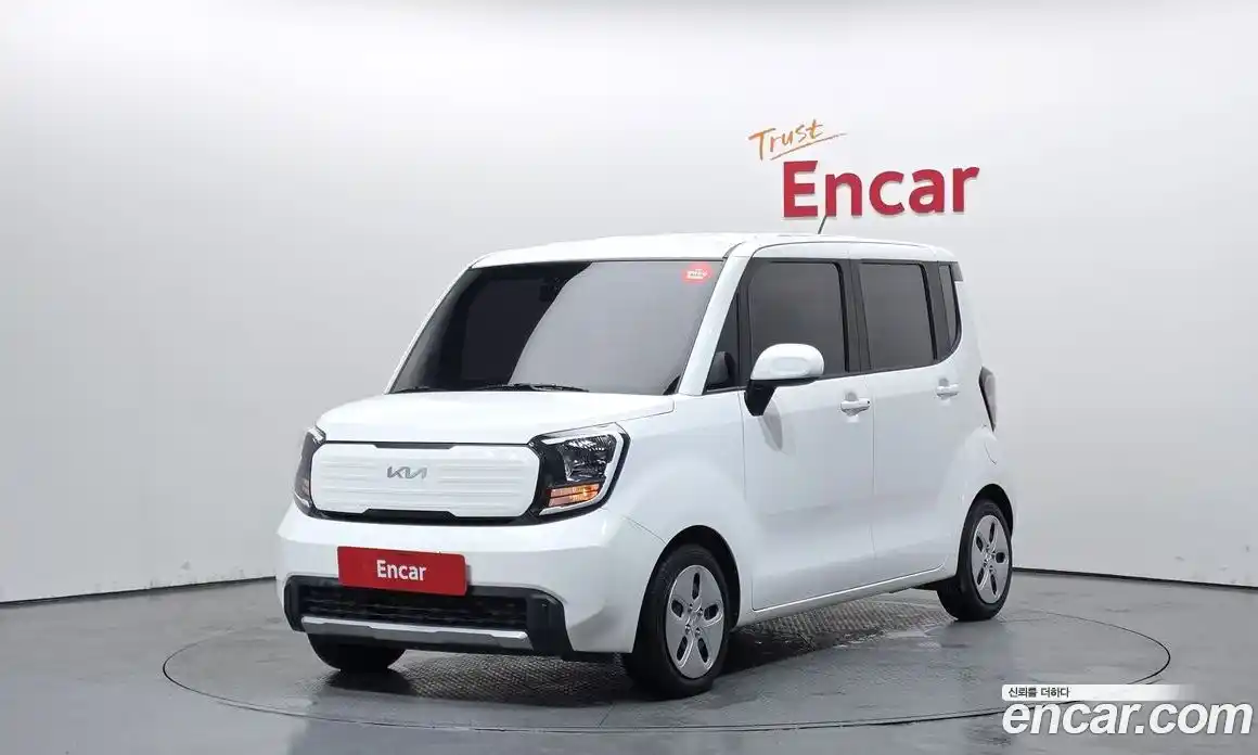 Kia Ray 2023 1.0 Автомат в Москве № 124178, фото 10