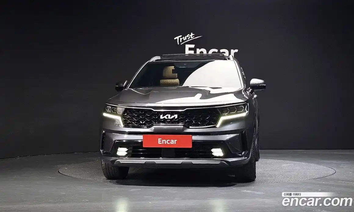 Kia Sorento 2023 1.6 Автомат в Москве № 124323, фото 3