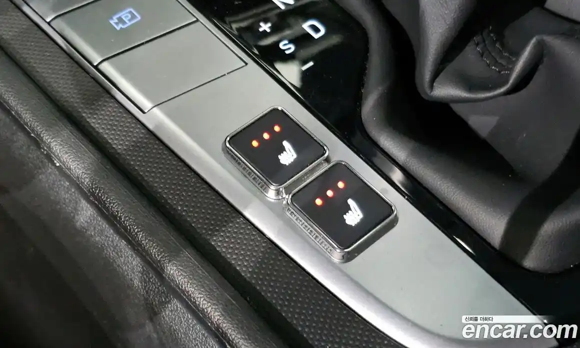 Hyundai Avante 2023 1.6 Автомат в Москве № 124520, фото 3