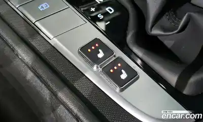 Hyundai Avante 2023 1.6 Автомат в Москве № 124520, миниатюра 3