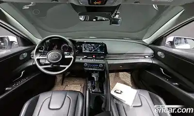 Hyundai Avante 2023 1.6 Автомат в Москве № 124520, миниатюра 4