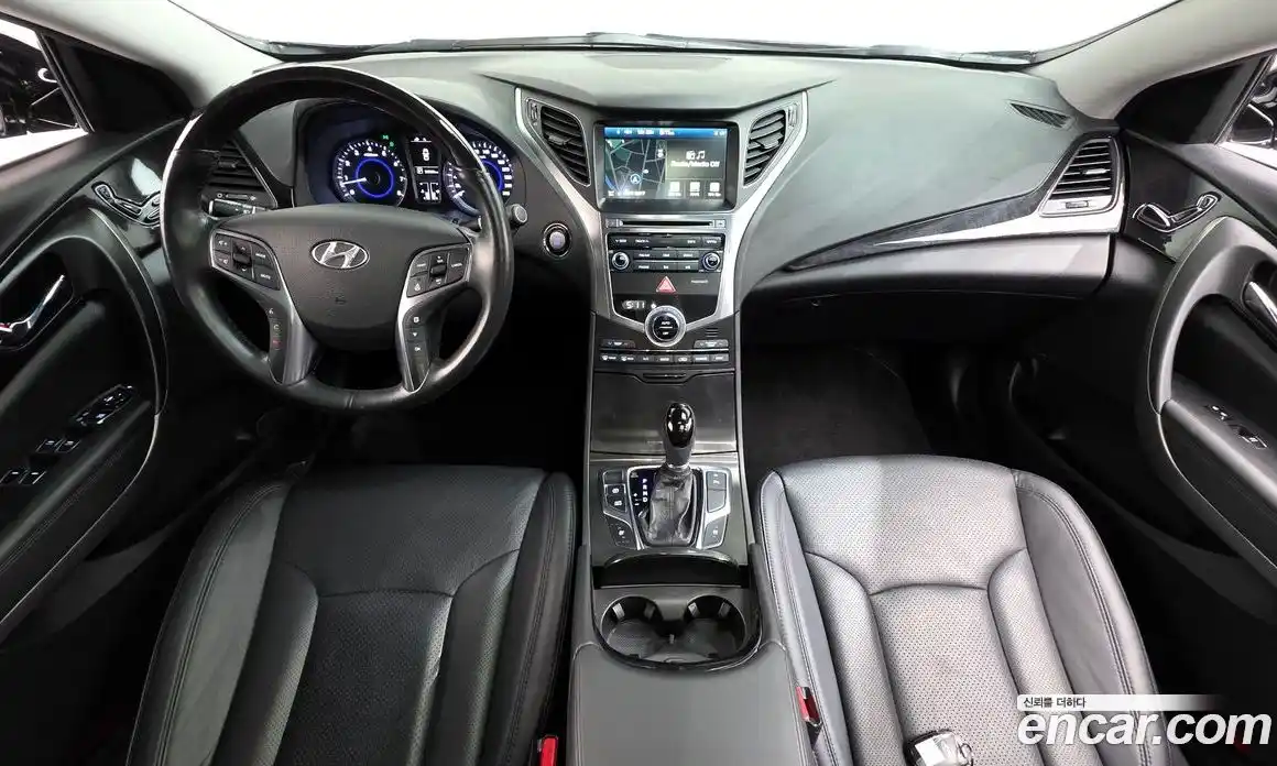 Hyundai Grandeur 2017 2.4 Автомат в Москве № 125742, фото 17