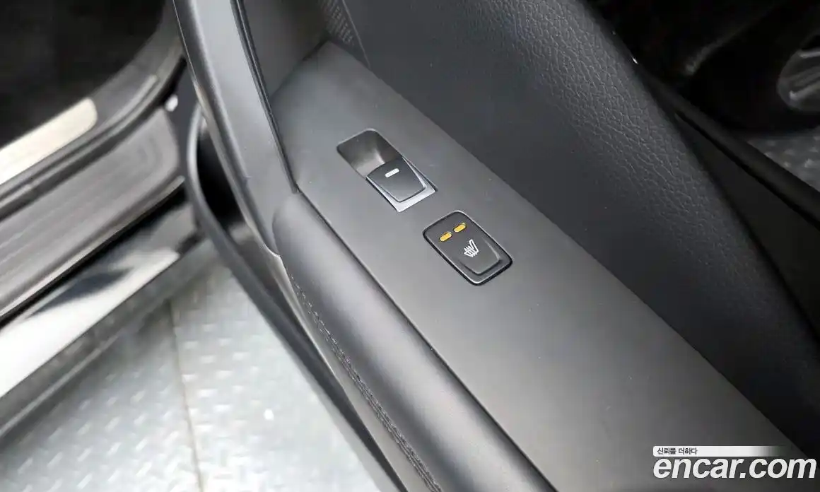 Hyundai Grandeur 2017 2.4 Автомат в Москве № 125742, фото 19