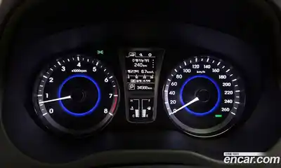 Hyundai Grandeur 2017 2.4 Автомат в Москве № 125742, миниатюра 9