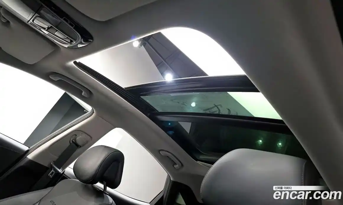 Hyundai Grandeur 2017 2.4 Автомат в Москве № 125742, фото 10