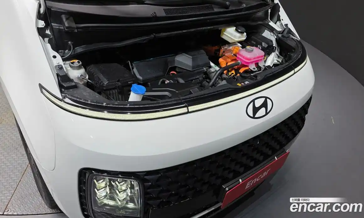 Hyundai Staria 2025 1.6 Автомат в Москве № 126753, фото 14