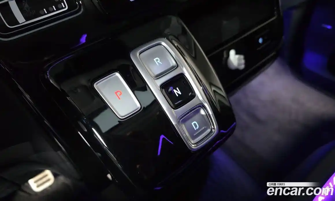 Hyundai Staria 2025 1.6 Автомат в Москве № 126753, фото 19