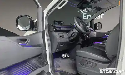 Hyundai Staria 2025 1.6 Автомат в Москве № 126753, миниатюра 3