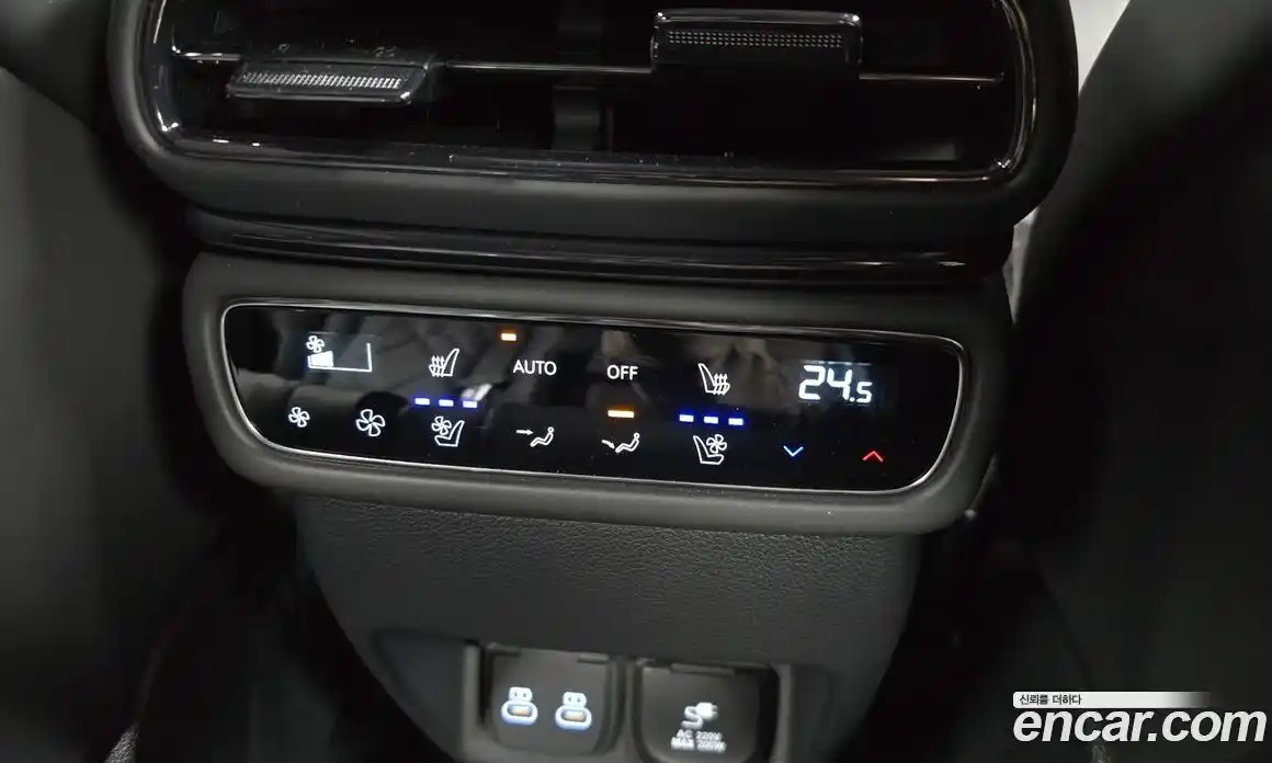 Genesis GV80 2025 2.5 Автомат в Москве № 12798, фото 18