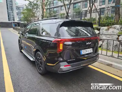 Kia Canival, 2025