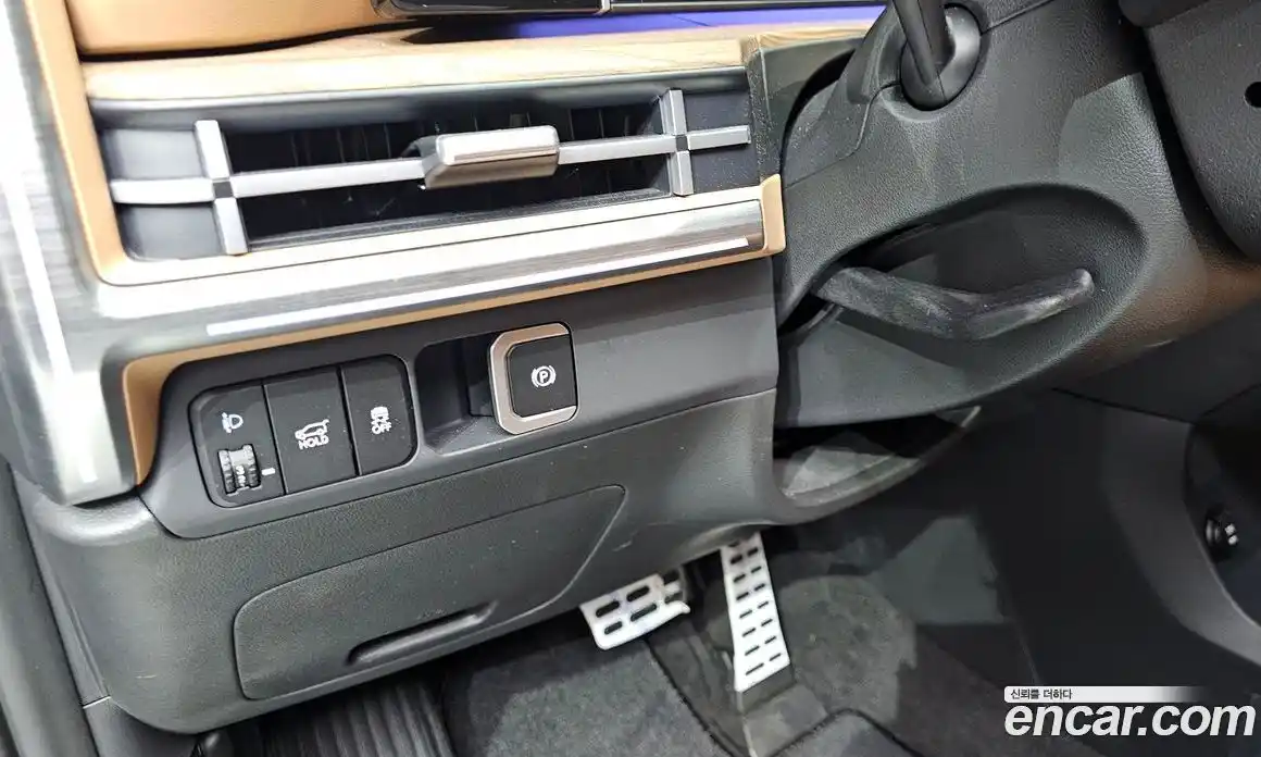 Hyundai Santa Fe 2024 1.6 Автомат в Москве № 129598, фото 15