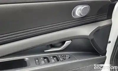 Hyundai Avante 2025 1.6 Автомат в Москве № 130052, миниатюра 12