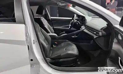 Hyundai Avante 2025 1.6 Автомат в Москве № 130052, миниатюра 8