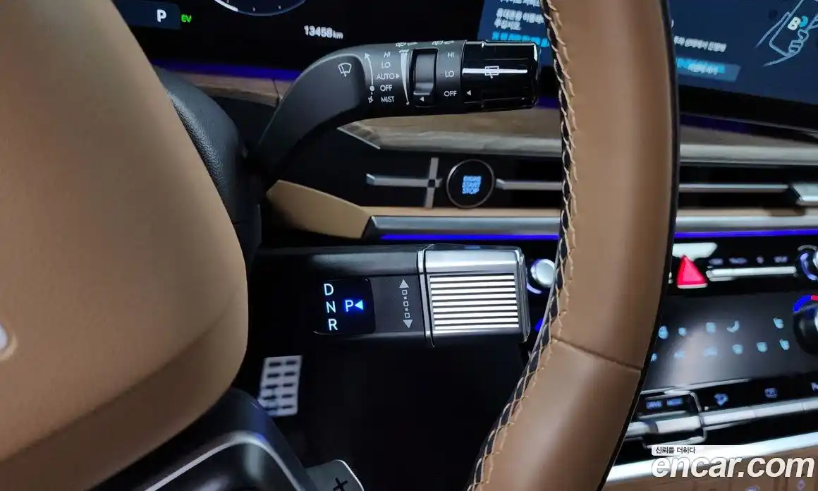 Hyundai Santa Fe 2025 1.6 Автомат в Москве № 130654, фото 5