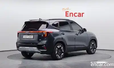 Kia Seltos 2023 1.6 Автомат в Москве № 132009, миниатюра 12