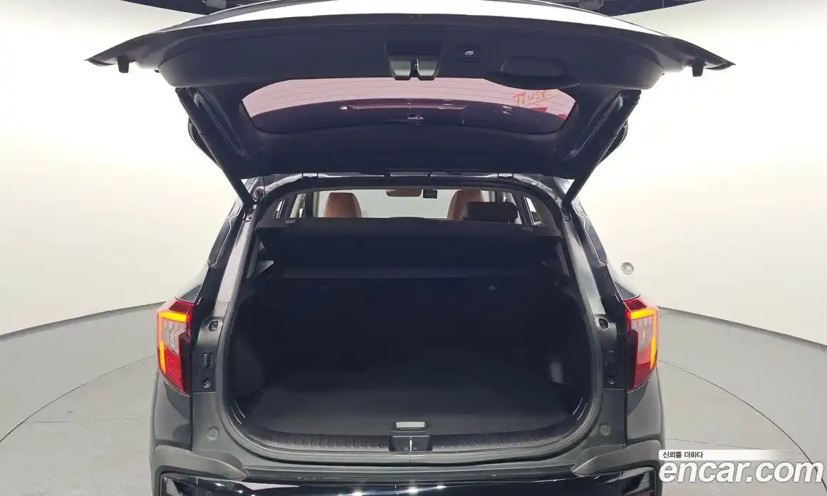 Kia Seltos 2023 1.6 Автомат в Москве № 132009, фото 5