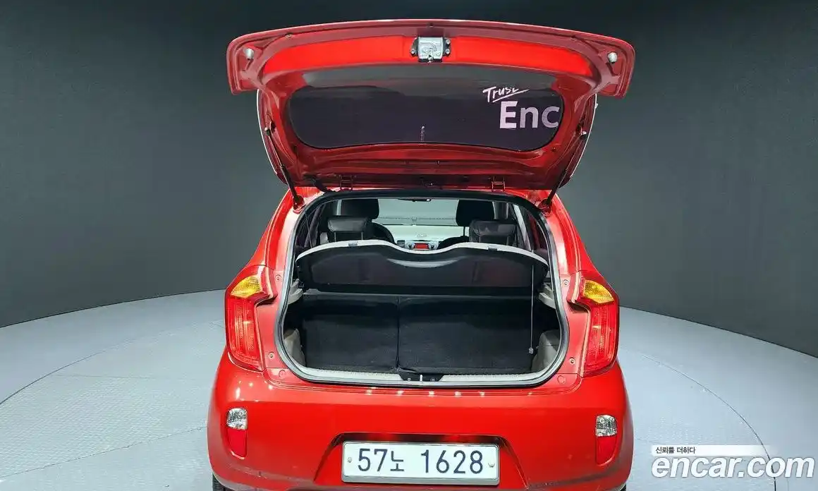 Kia Morning 2013 1.0 Автомат в Москве № 133475, фото 15