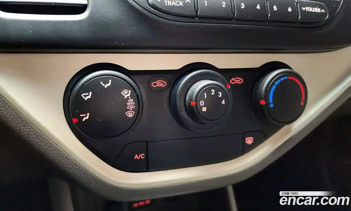 Kia Morning 2013 1.0 Автомат в Москве № 133475, фото 17