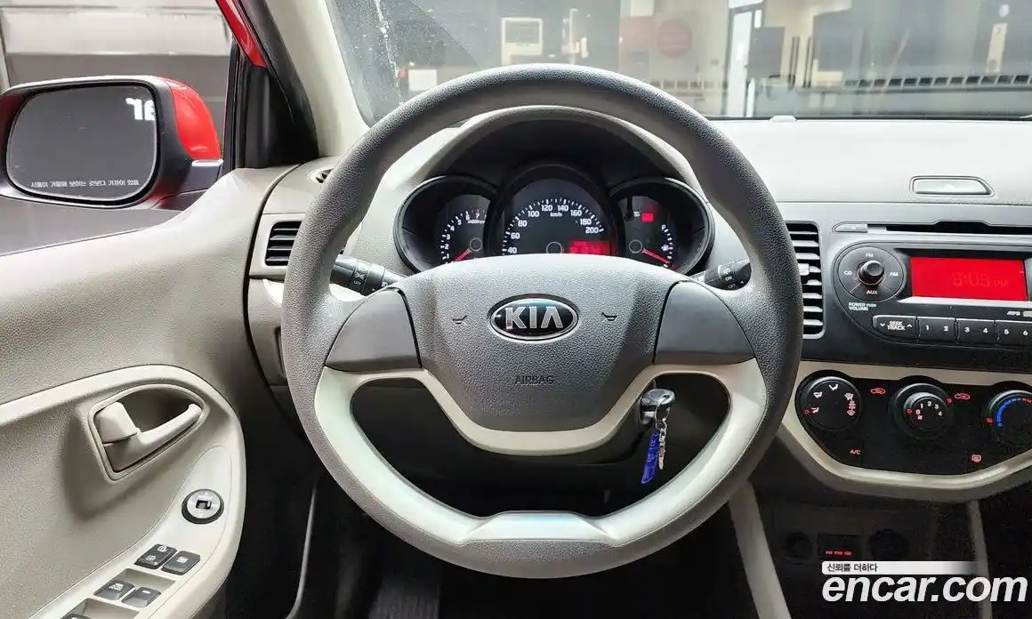 Kia Morning 2013 1.0 Автомат в Москве № 133475, фото 18