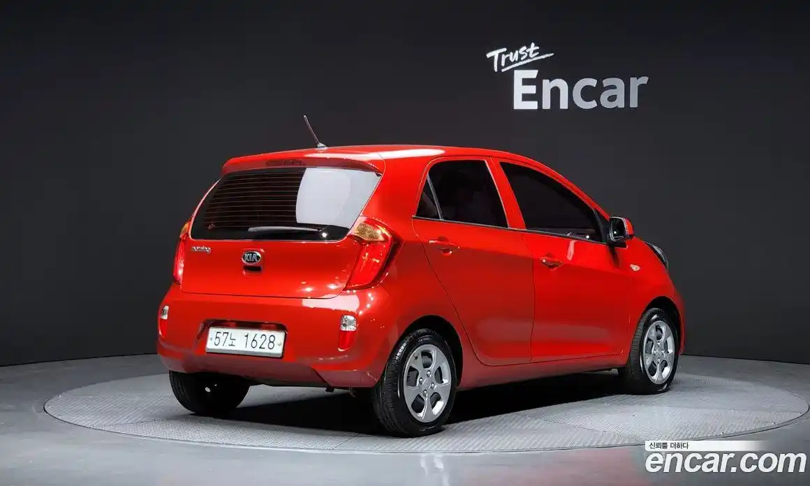 Kia Morning 2013 1.0 Автомат в Москве № 133475, фото 8