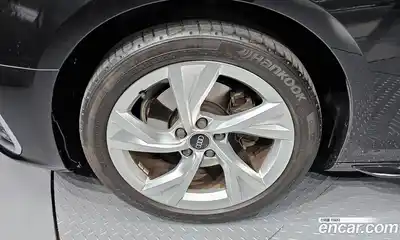 Audi A4 2021 2.0 Автомат в Москве № 134834, миниатюра 4