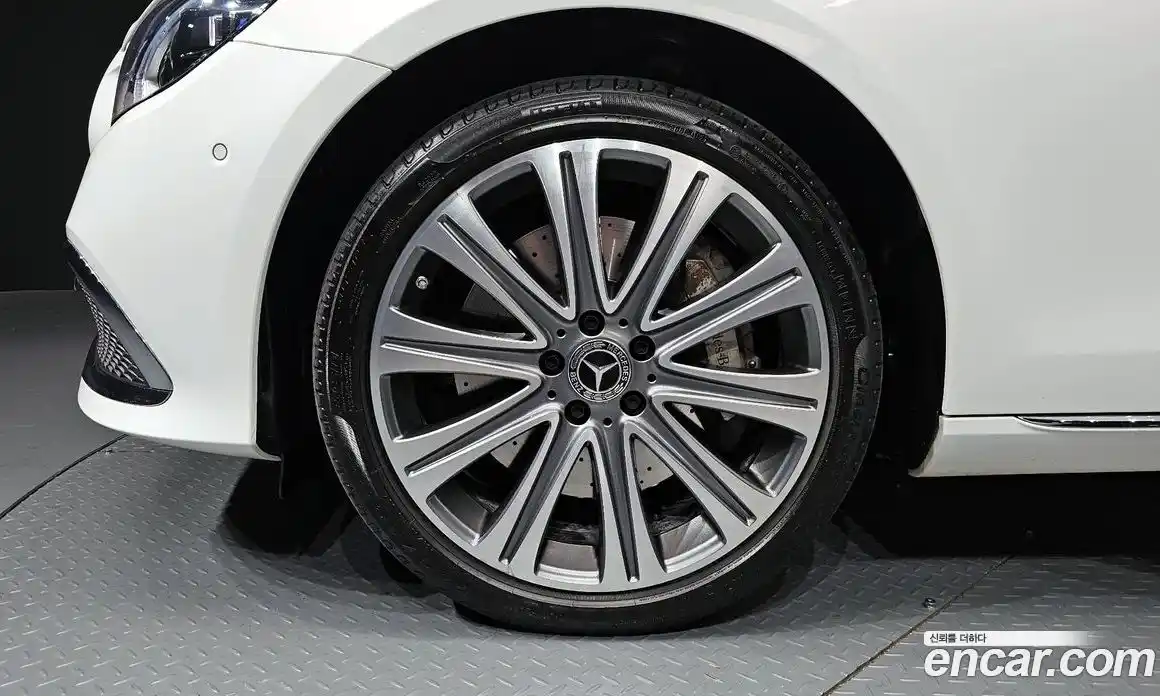 Mercedes-Benz E-Class 2021 3.0 Автомат в Москве № 141268, фото 11