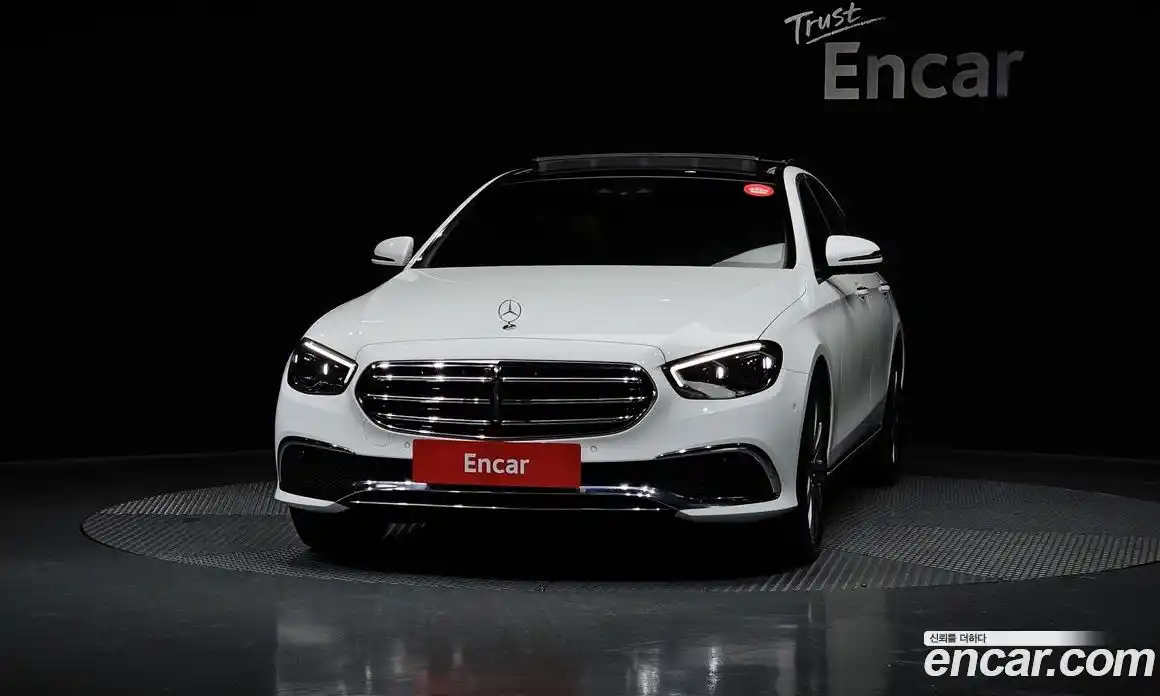 Mercedes-Benz E-Class 2021 3.0 Автомат в Москве № 141268, фото 15