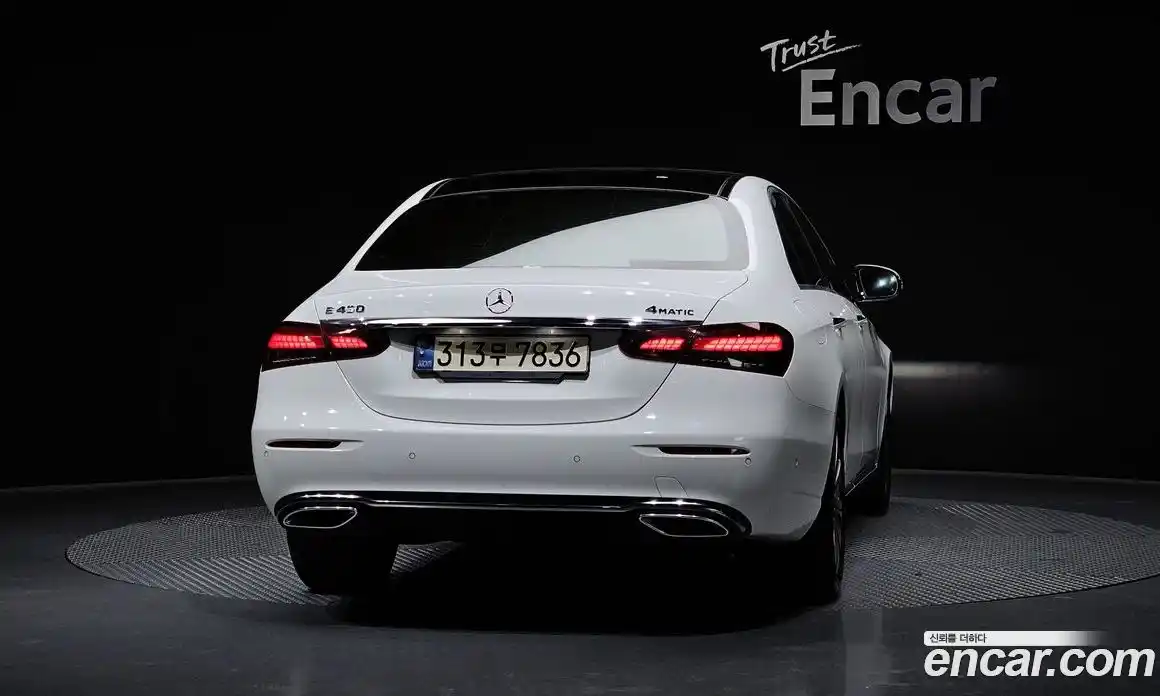 Mercedes-Benz E-Class 2021 3.0 Автомат в Москве № 141268, фото 17